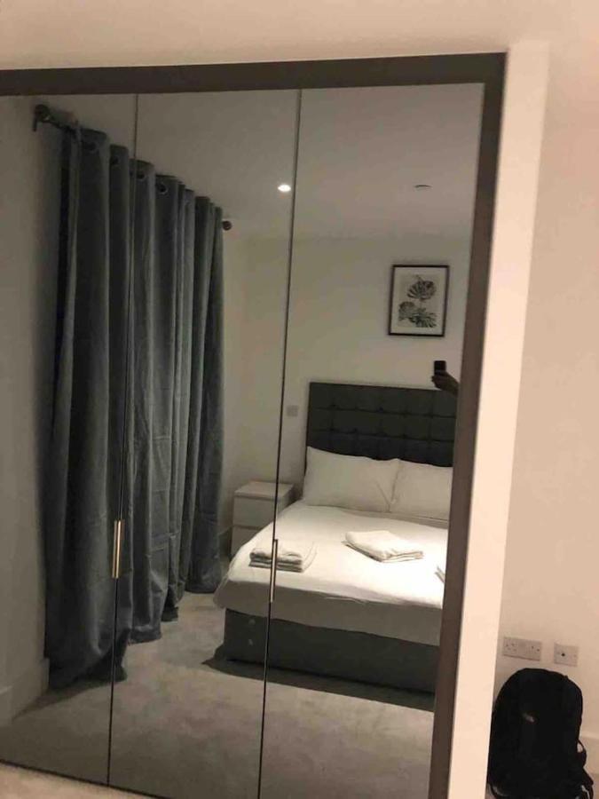 High View Two Bedroom In Woolwich Appartamento